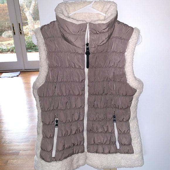 Calvin Klein Performance Vest (Size XL) - Picture 1 of 3